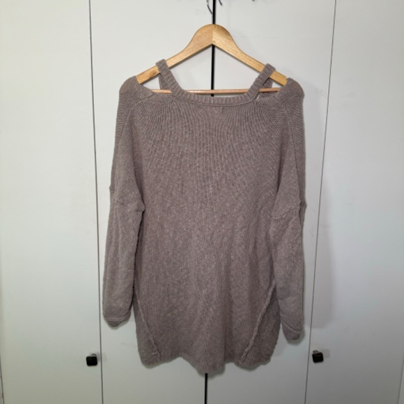 If It Were Me Sweater Women's LG Tan Boho Off Shoulder Relaxed Midweight - Picture 4 of 5